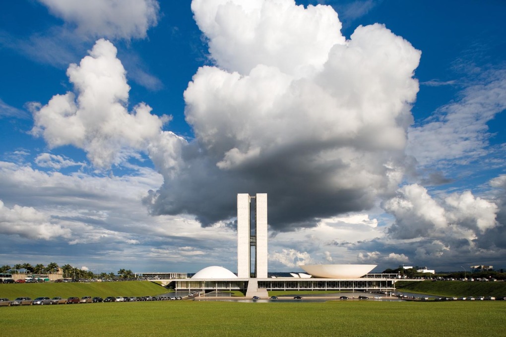A pure celebration of architecture? L&uacute;cio Costa and Oscar Niemeyer: Plaza of the Three Powers, Brasilia, Brazil, 1958-1960, in &ldquo;Latin America in Construction&rdquo; at the MoMA. (Photo &copy; Leonardo Finotti)