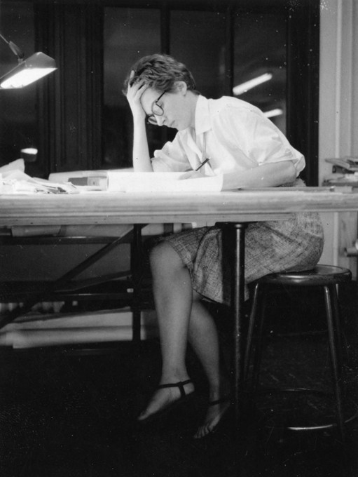Phyllis Lambert at drafting table in Mies van der Rohe&rsquo;s office, Chicago. (Photo: Ed Duckett, summer 1959;&nbsp;Fonds Phyllis Lambert, CCA, Montreal)