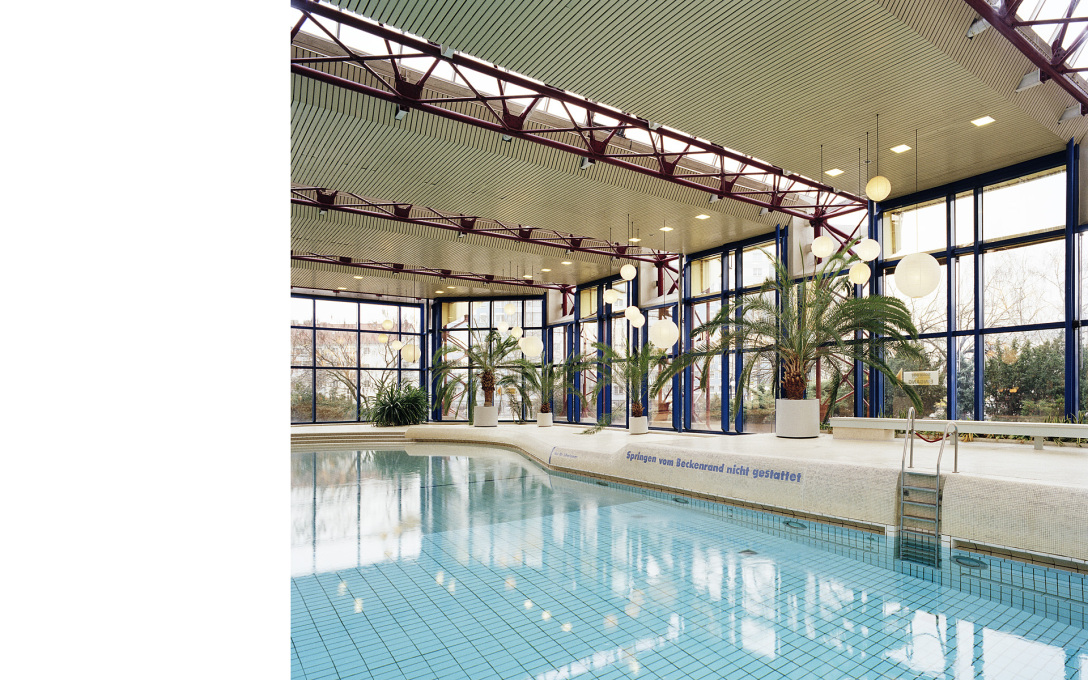 The swimming pool inside the SEZ in Volkspark Friedrichshain, before it closed 2001, and now due for demolition.