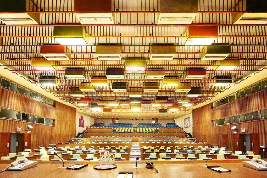 UN Trusteeship Council, I, New York, USA, 2008. Ash wood trim is designed to help the acoustics, in a space designed in 1951 as a gift of Denmark to the United Nations by architect and designer Finn Juhl.