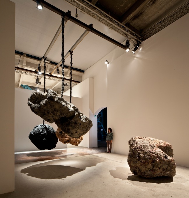 &nbsp; The powerful protean work by Phyllida Barlow &ldquo;untitled: hanginglumpcoalblack&rdquo;, 2012, in the Arsenale. (Photo: Francesco Galli, Courtesy la Biennale di Venezia)