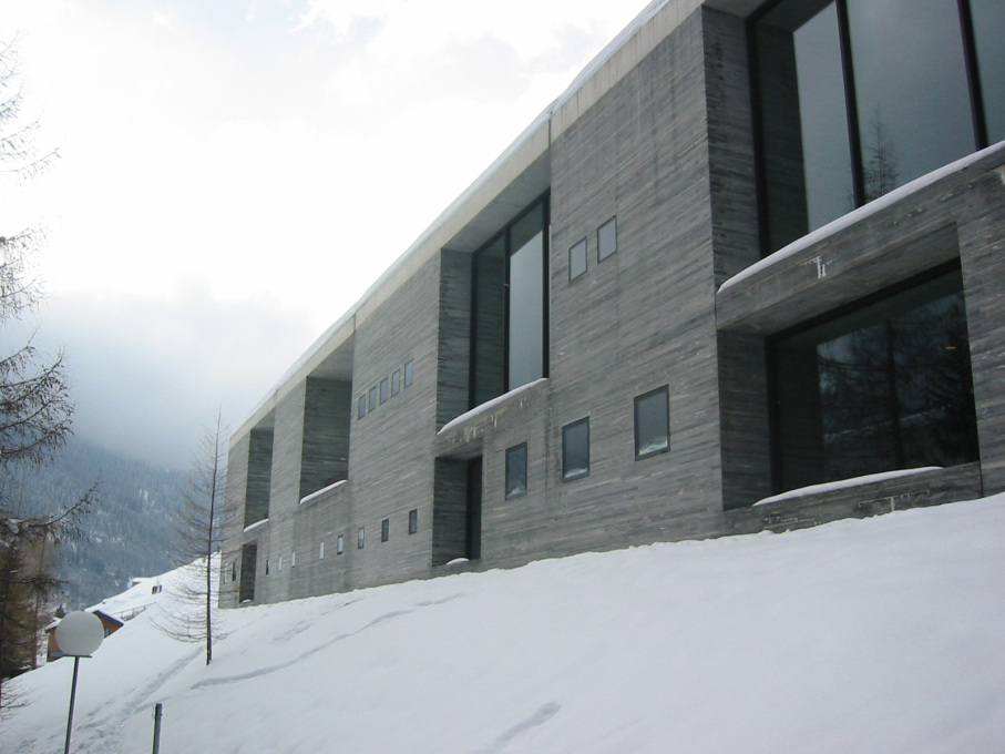 The fa&ccedil;ade of Zumthor's spa and baths building. (Photo courtesy www.archdaily.com)