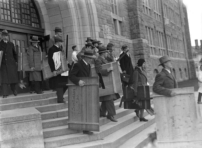 Let&rsquo;s take to the streets with our drawing-boards! An image of an historic 1930 strike in Norway of architecture students, protesting at the suspension of a student who criticised the curriculum. Photo: TVM-SVB/Wikimedia commons