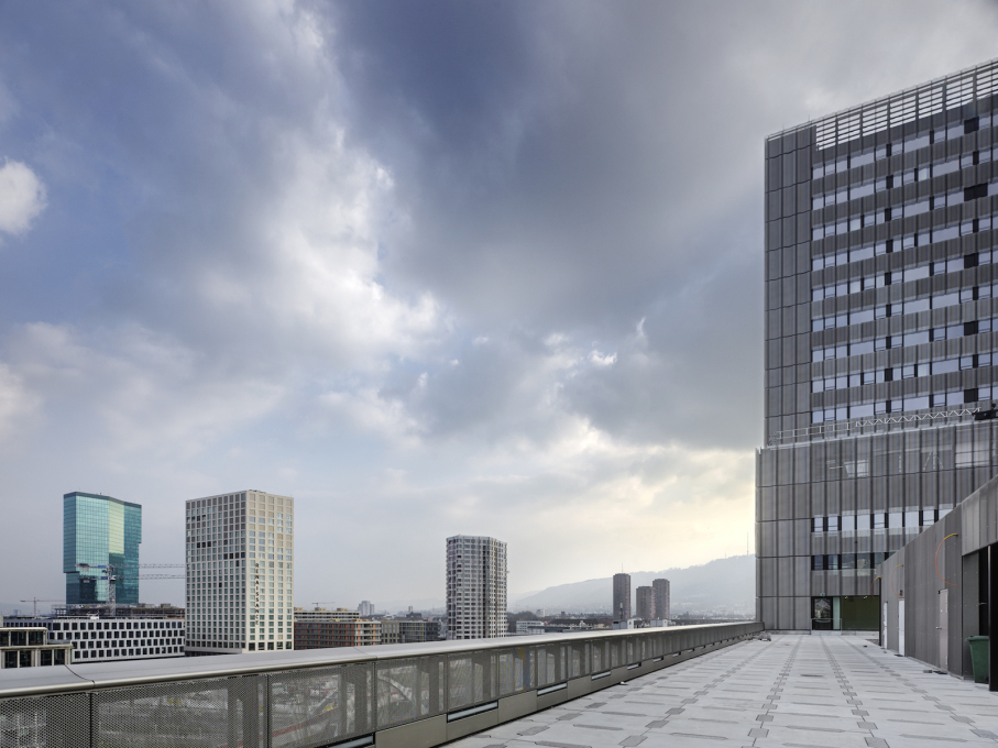 The building's roof terrace with views across the city, with&nbsp;on the left, Gigon &amp; Guyer&rsquo;s Prime Tower.&nbsp;(Photo: &copy;Roger Frei)