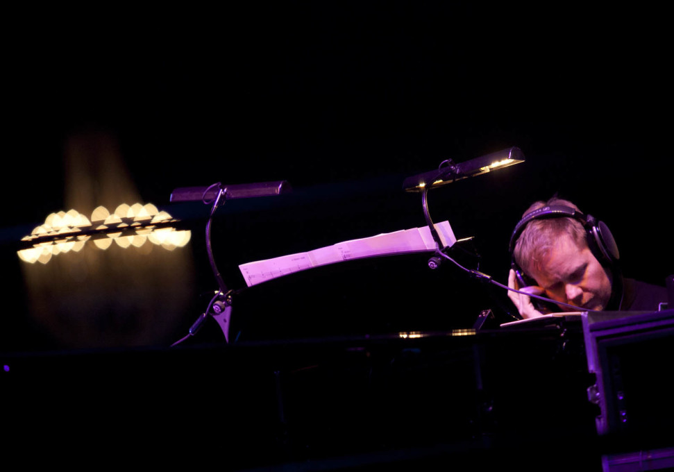 Max Richter in mid-performance.&nbsp;(Photo: &copy; Mike Kelly)