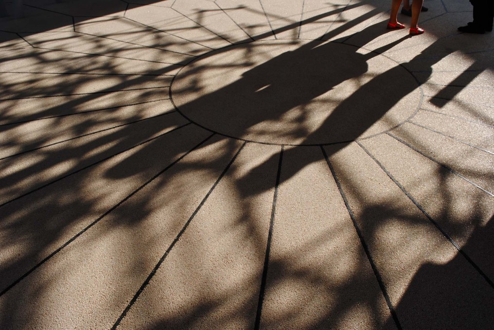 Shadows cast by the beehive structure and first guests at the preview of the UK Pavilion... (Photo: Orlando Lovell)