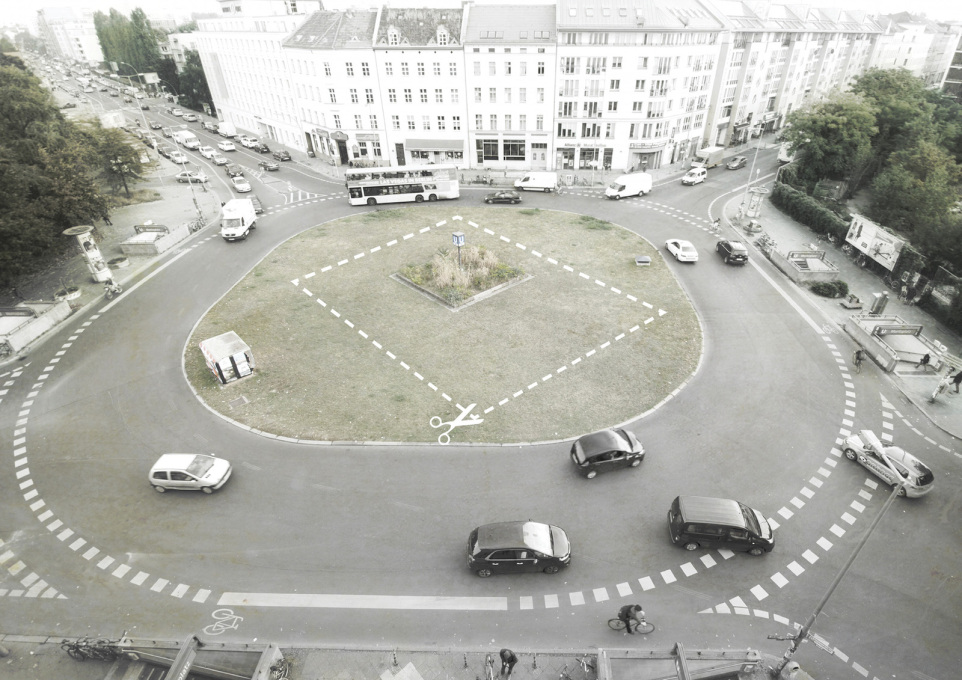 Meanwhile, various &ldquo;happenings&rdquo; will take place across Berlin; such as the &ldquo;reclaiming&rdquo; of the roundabout at Moritzplatz. (&copy; ALAS)
