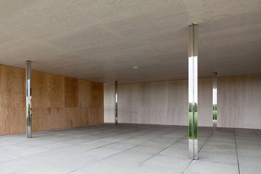 The materials are humble, including columns described by the architects as &ldquo;pseudo-spolia&rdquo; (Photo: Marc de Blieck,&nbsp;&copy; Robbrecht en Daem Architecten)