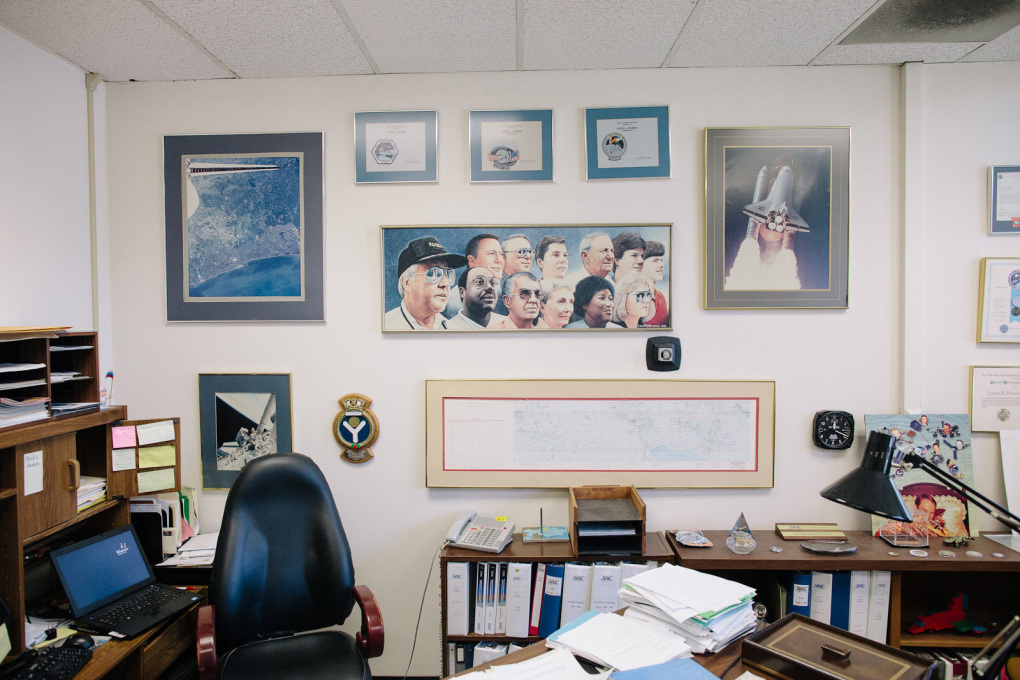 Office at the NASA Ames Research Center. (Photo Neil Berrett)