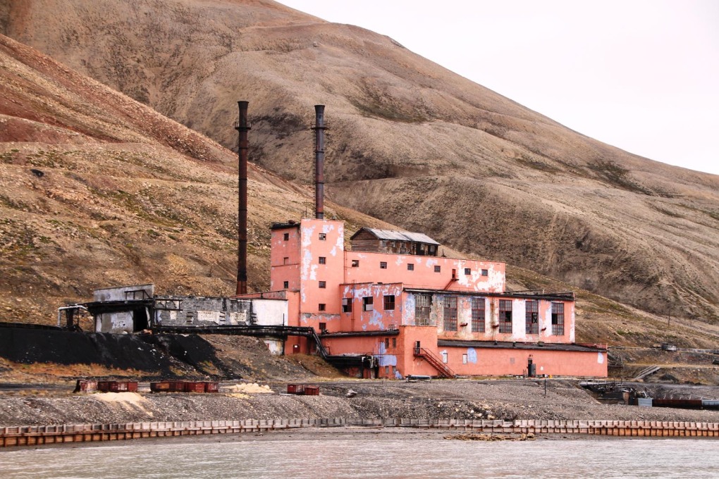 ...to be used to generate the community's own power at the Pyramiden power station.&nbsp;(Photo: Erlend Bj&oslash;rtvedt, CC-BY-SA)