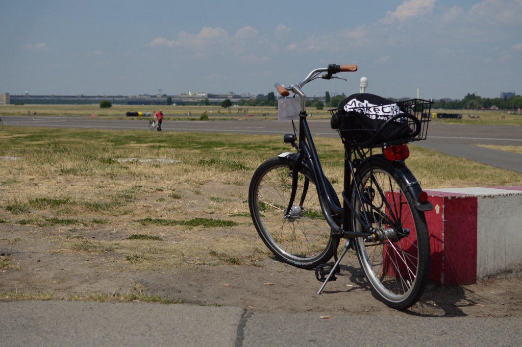 During the first week, participants took to the runways of the former Tempelhof airfield by bike... (Photo: Fiona Shipwright)