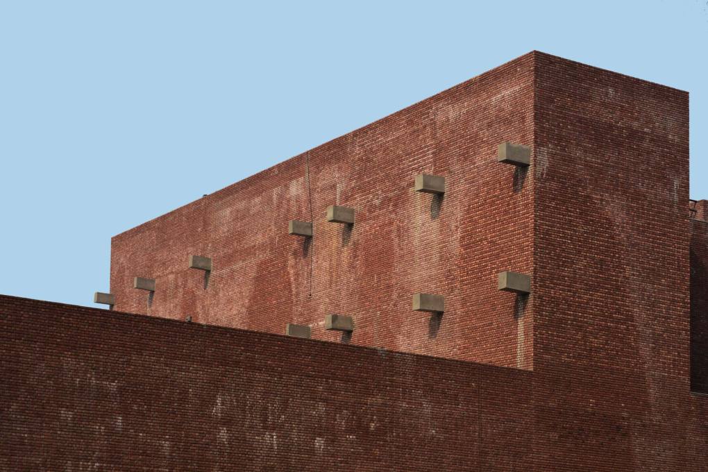 Amit Khanna designed this almost fully automated warehouse on the outskirts of New Delhi. (Photo: AKDA)