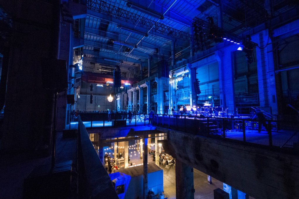 Berliners are used to spending the night listening to music in post-industrial spaces...&nbsp;(Photo: &copy; Camille Blake/Berliner Festspiele)