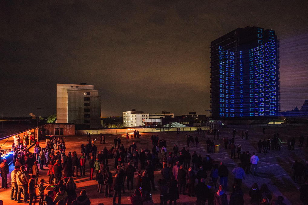 On the eve of its demise in 2014, an impressive laser and audio installation told the story of the Citytower. (Photo: Johannes Marburg)