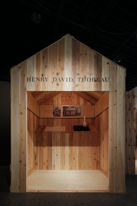 The display hut focused on Henry David Thoreau's celebrated cabin at Walden Pond, where&nbsp;he retreated to live the simple life.&nbsp;(Photo: Nac&aacute;sa &amp; Partners Inc.)