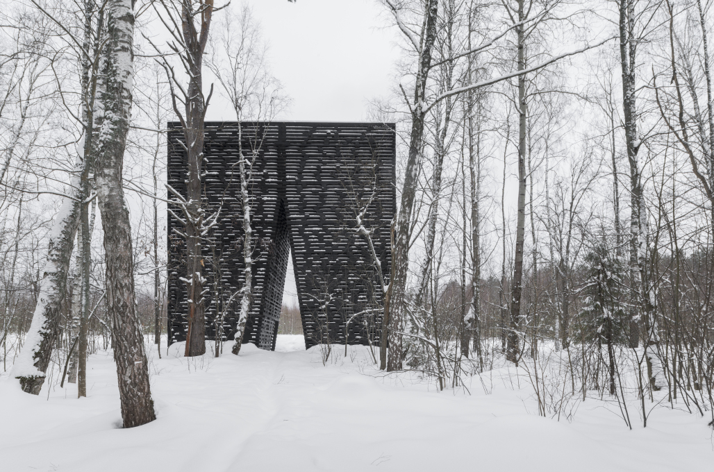The structure's graphic shape stands out starkly in the winter months.&nbsp;(Photo: Yuri Palmin)