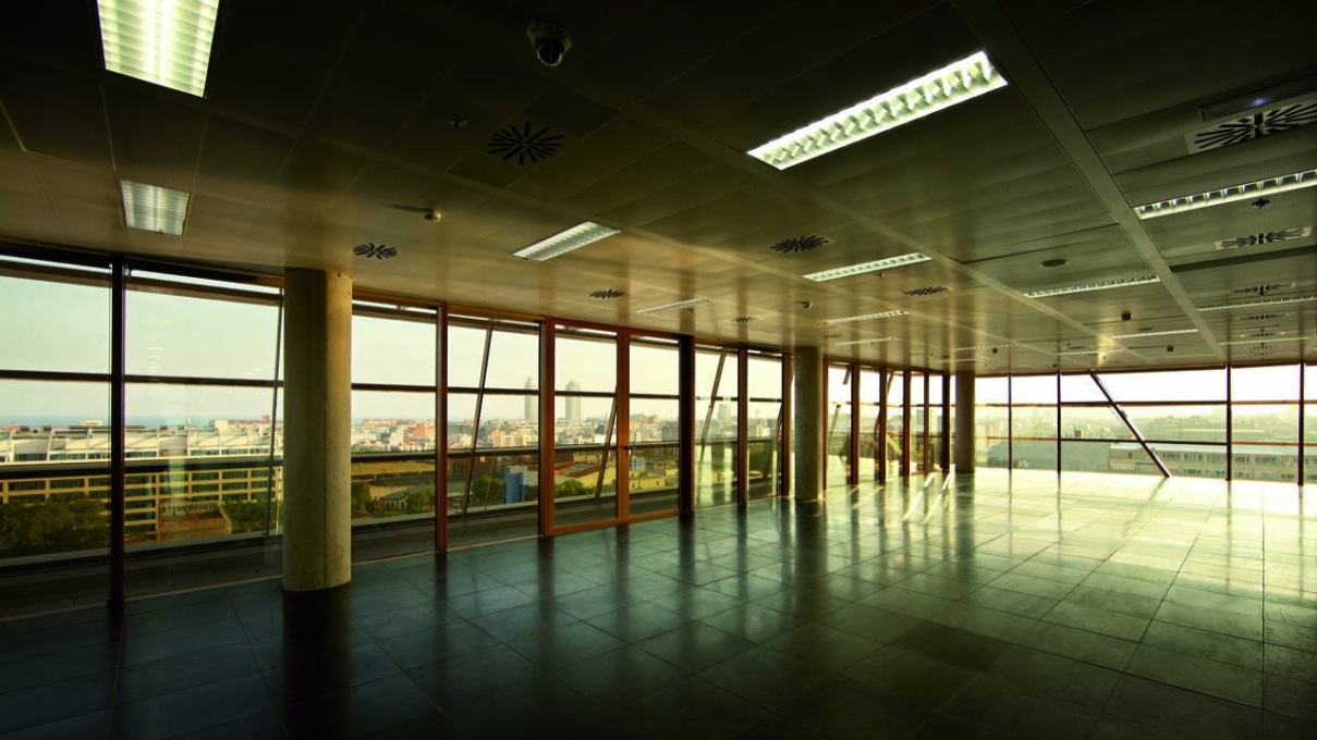 Upper floors have 360&deg; panoramic views.&nbsp;(Photo &copy; Batlle i Roig Architects)