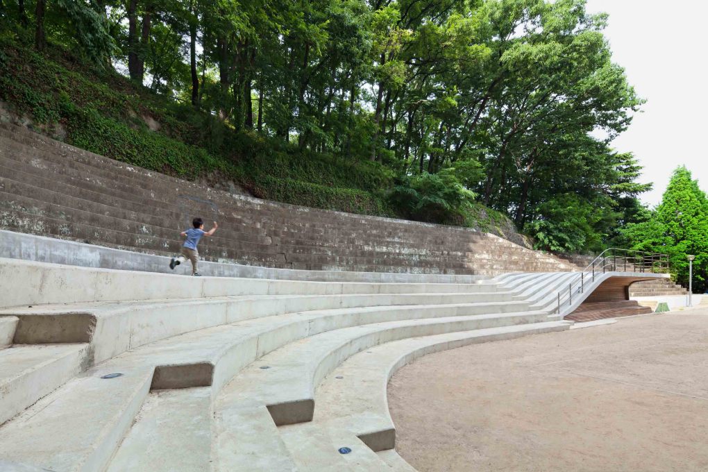 Lokaldesign, Haewon Shin: Gwangju Sajik Park Public Art Project, 2012, Gwangju/Jeollanam-do, Republic of Korea. (Photo: &copy; Kyungsub Shin)