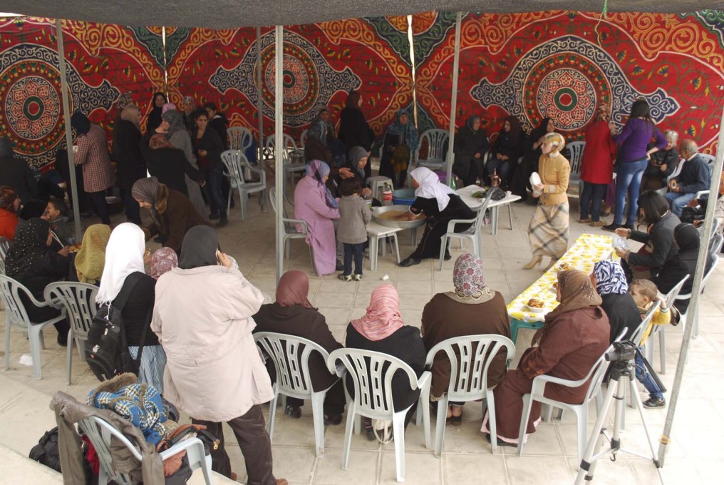 One of the mukhayyam assemblies &ndash; part of the &ldquo;university in the camps&rdquo;. (Photo courtesy Campus in Camps)