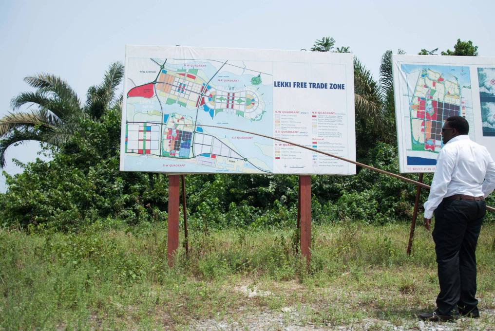 Business manager Phil Otieno explains the scheme of the Lekki Free Trade Zone, Nigeria. The urban plan for the new city is designed in Shanghai. (Photo: Michiel Hulshof &amp; Daan Roggeveen)