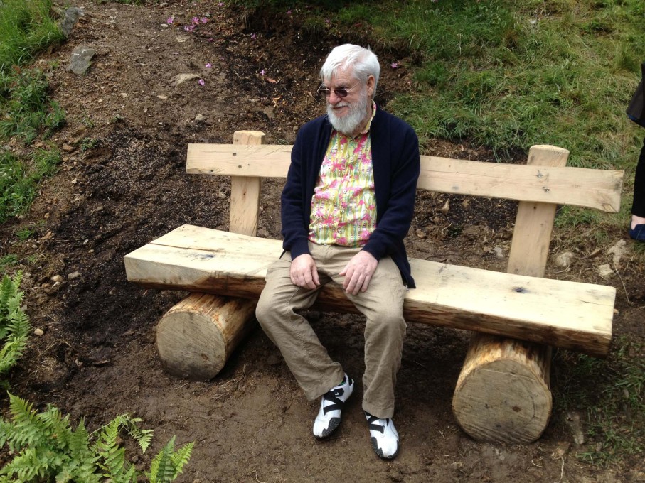 Artist Dan Graham on his bench in the Oasi Zegna. (Photo: Norman Kietzmann)