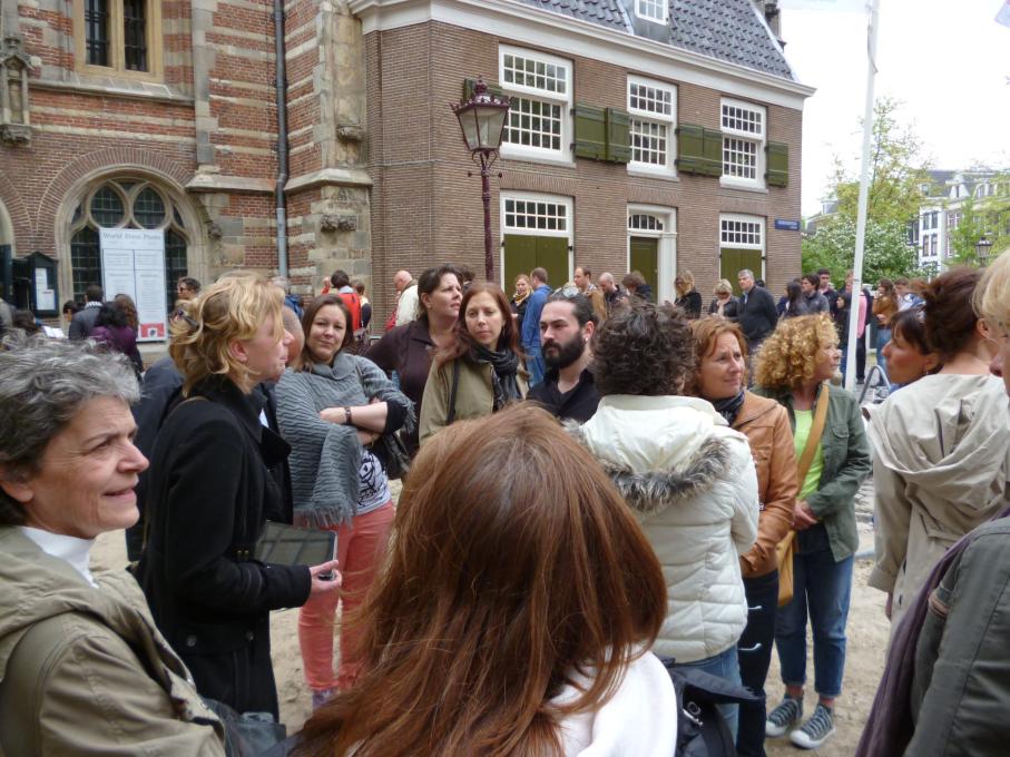 A crowd gathers during a food tour in May. (Photo: Cities Foundation)